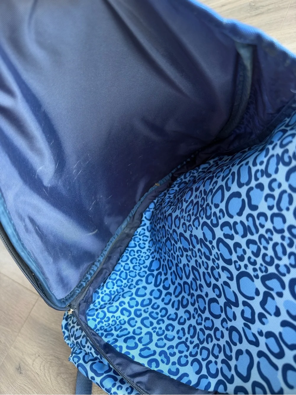 Ame & Lulu Tennis Backpack - blue leopard print